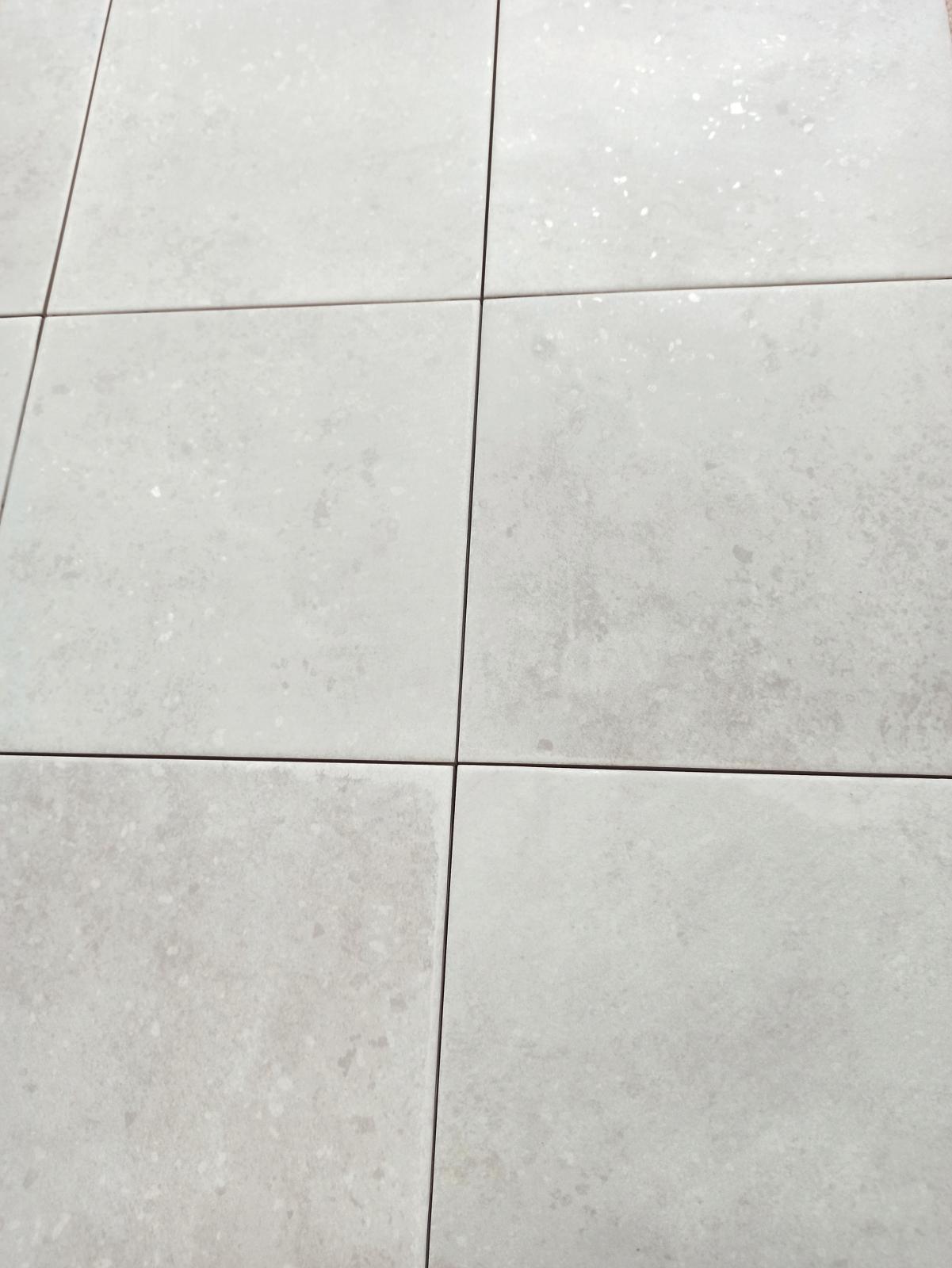 Gres MILANO GESSO 20X20 (3)