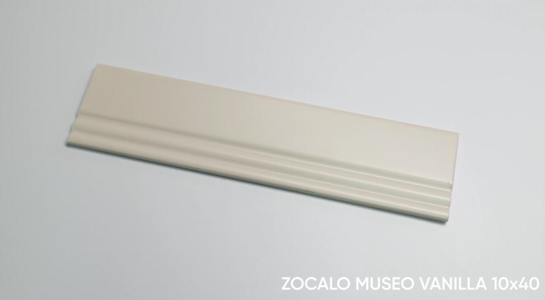 Cokół ZOCALO MUSEO VANILLA 10x40 (3)