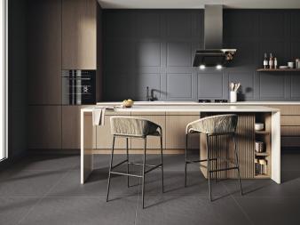 Gres A PIEDI BLACK 100x100